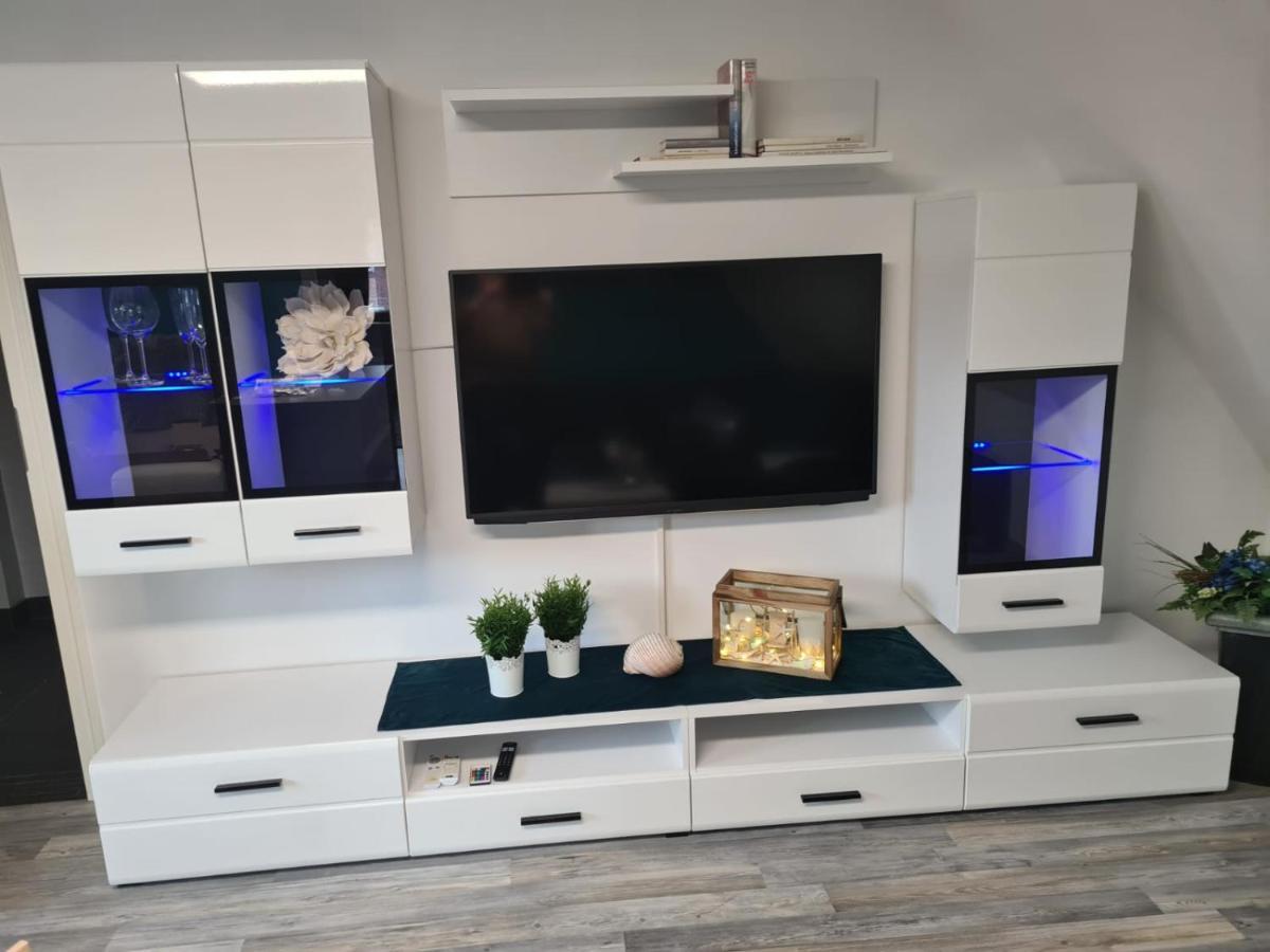 Exklusive Ferienwohnung Nahe Der Nordsee Wesselburen Extérieur photo