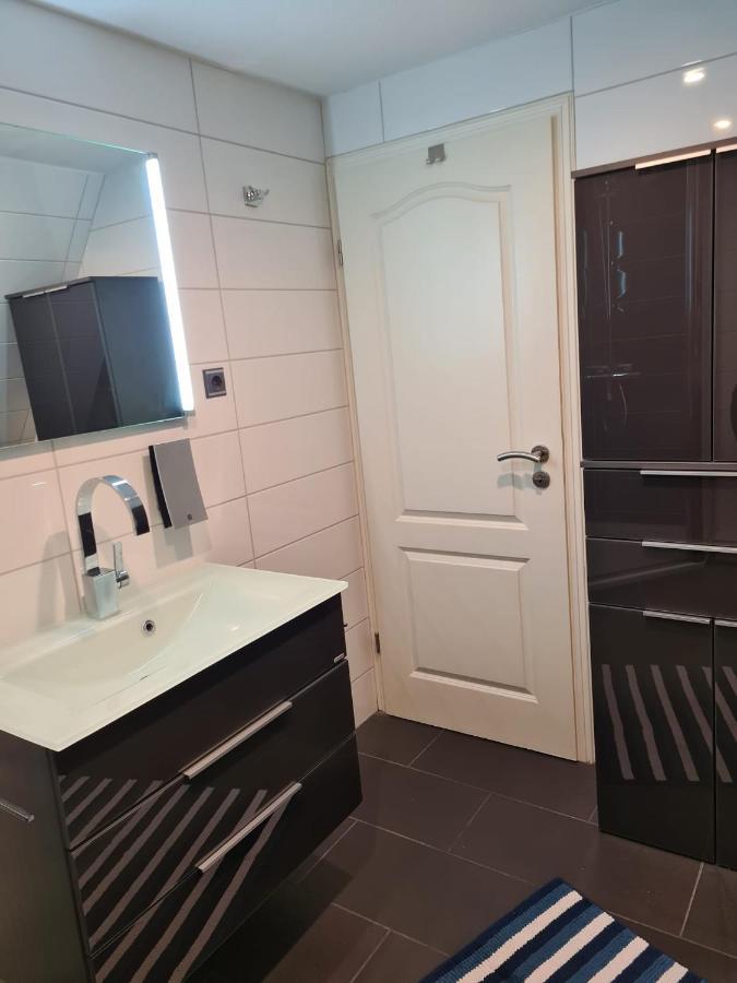Exklusive Ferienwohnung Nahe Der Nordsee Wesselburen Extérieur photo